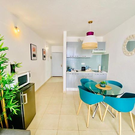Golden Wave Apartment คอร์ราเลโฮ ภายนอก รูปภาพ