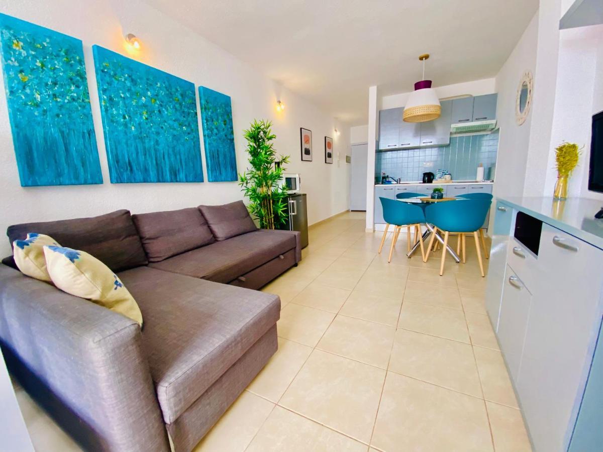 Golden Wave Apartment คอร์ราเลโฮ ภายนอก รูปภาพ