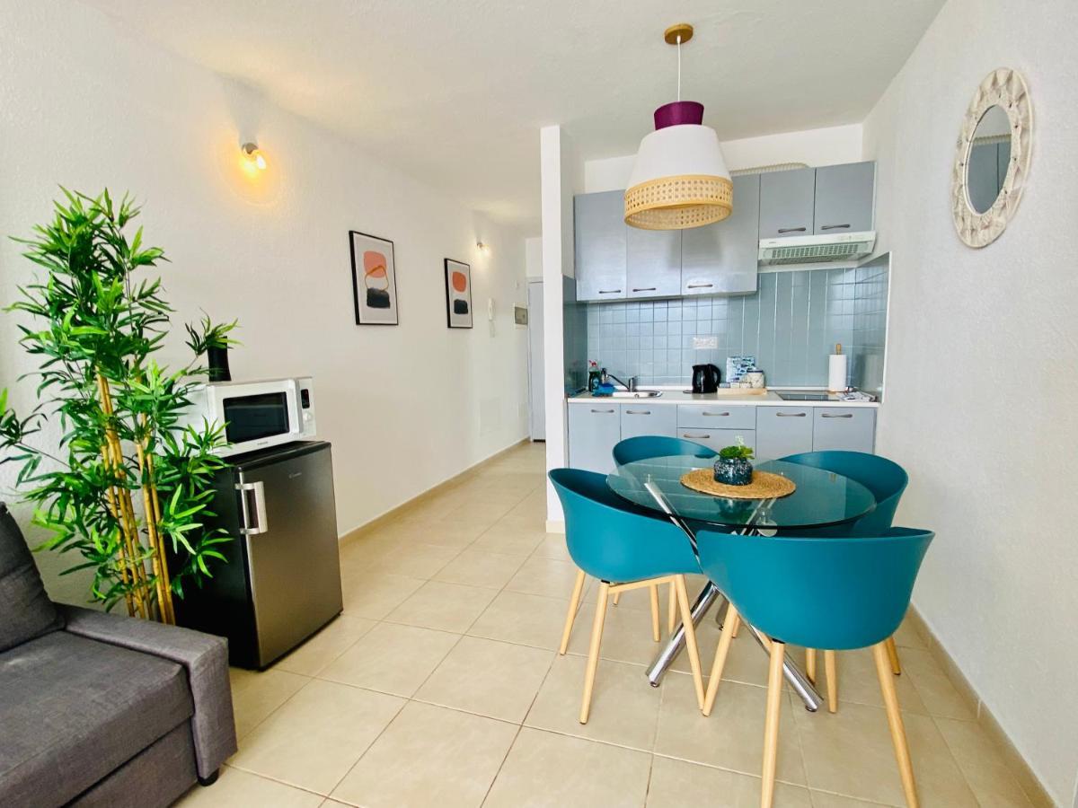 Golden Wave Apartment คอร์ราเลโฮ ภายนอก รูปภาพ