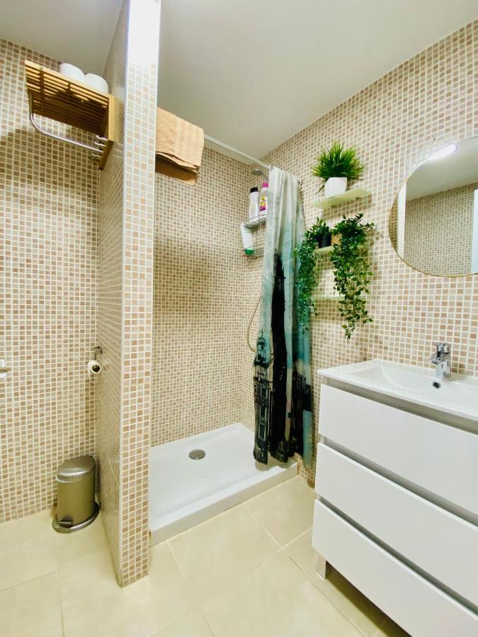 Golden Wave Apartment คอร์ราเลโฮ ภายนอก รูปภาพ