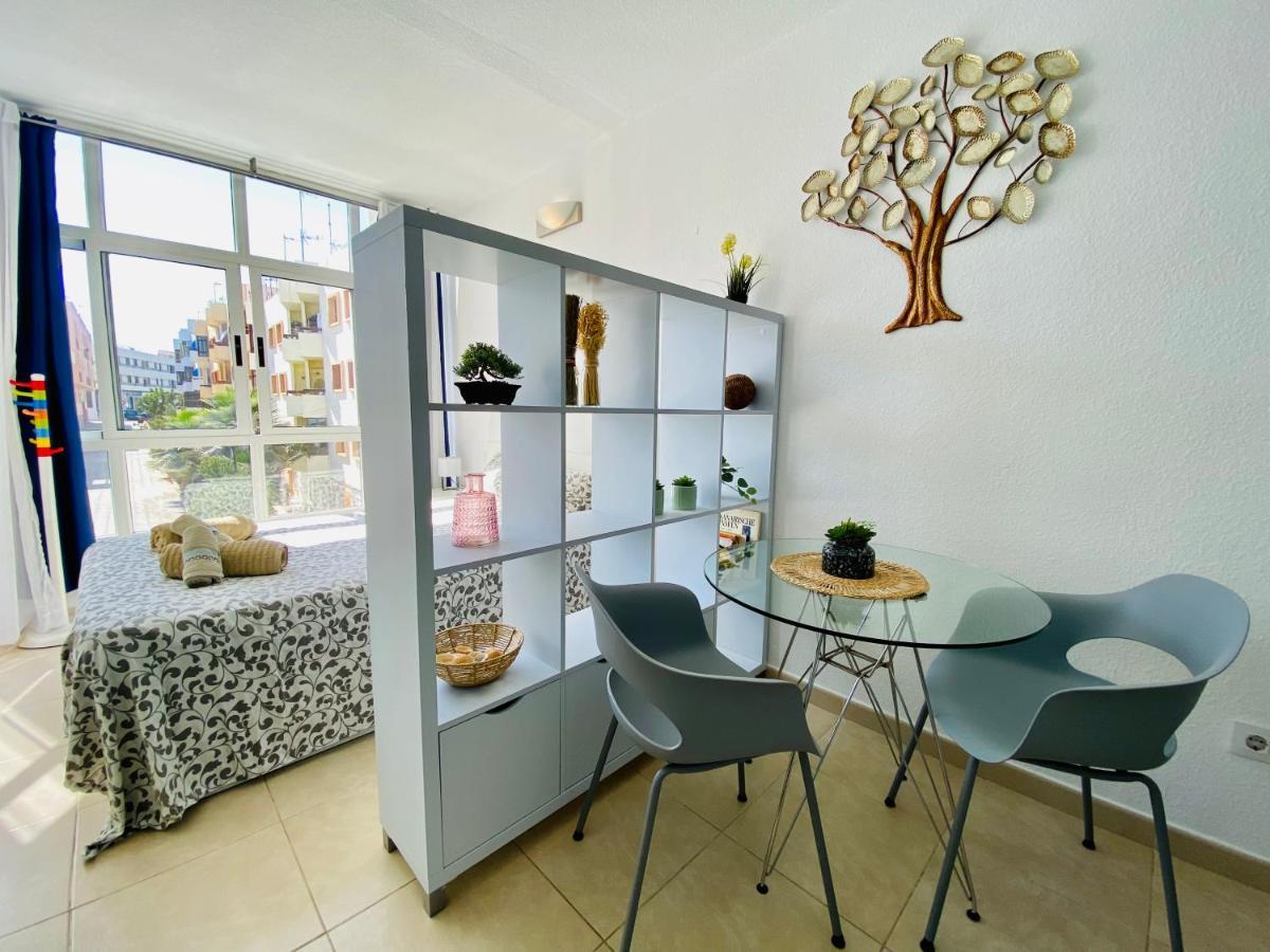 Golden Wave Apartment คอร์ราเลโฮ ภายนอก รูปภาพ