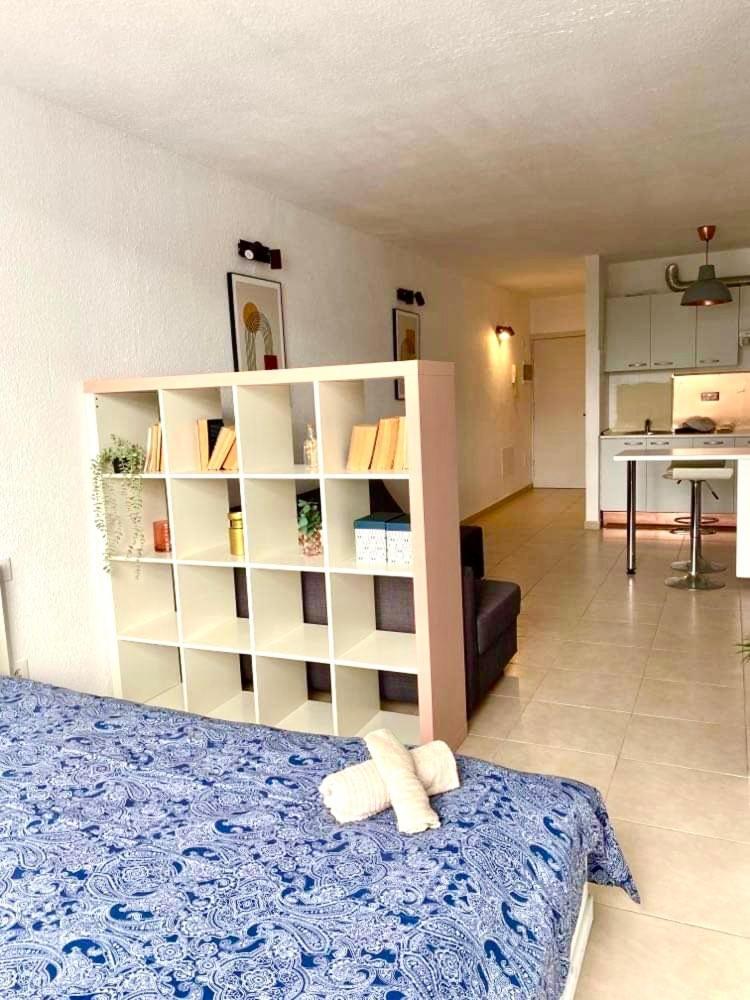 Golden Wave Apartment คอร์ราเลโฮ ภายนอก รูปภาพ
